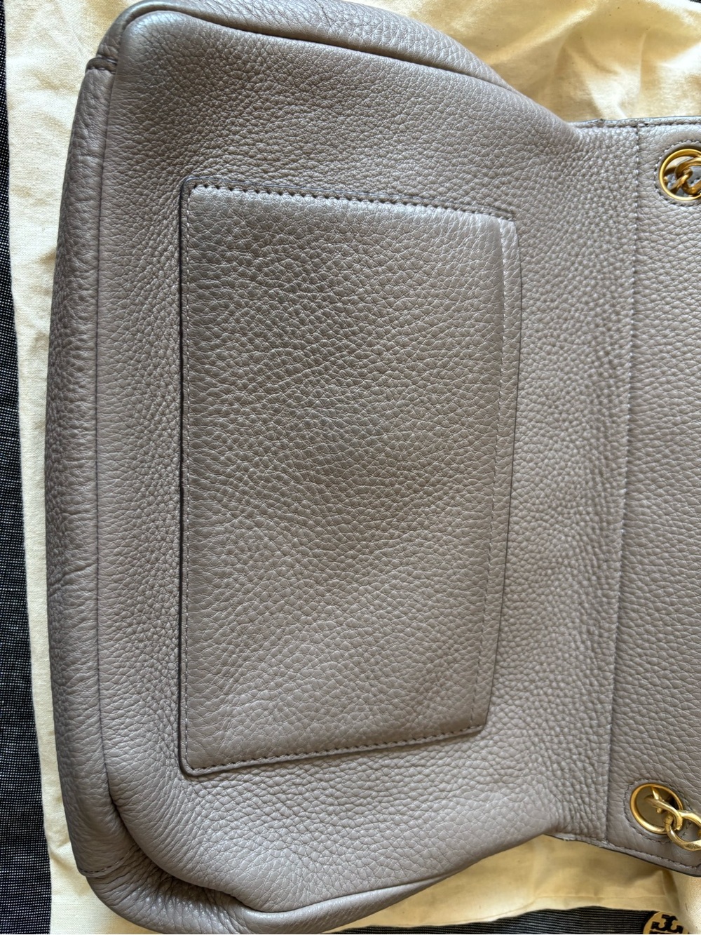 Tory Burch Pebbled Leather Shoulder Bag in Light Gray with Gold Hardware - Picture 10 of 13